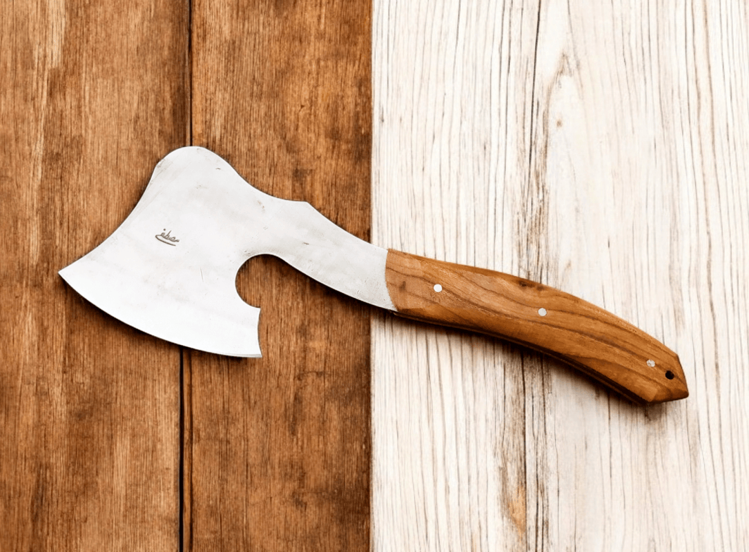 تبر مصطفی زنجان